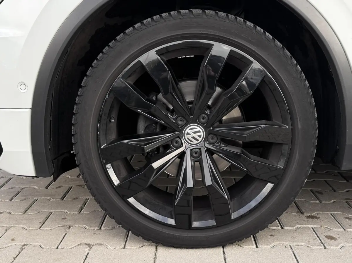 2.0 TDI 4Motion 3x R Line VOL OPTIES|BLACK STYLE|