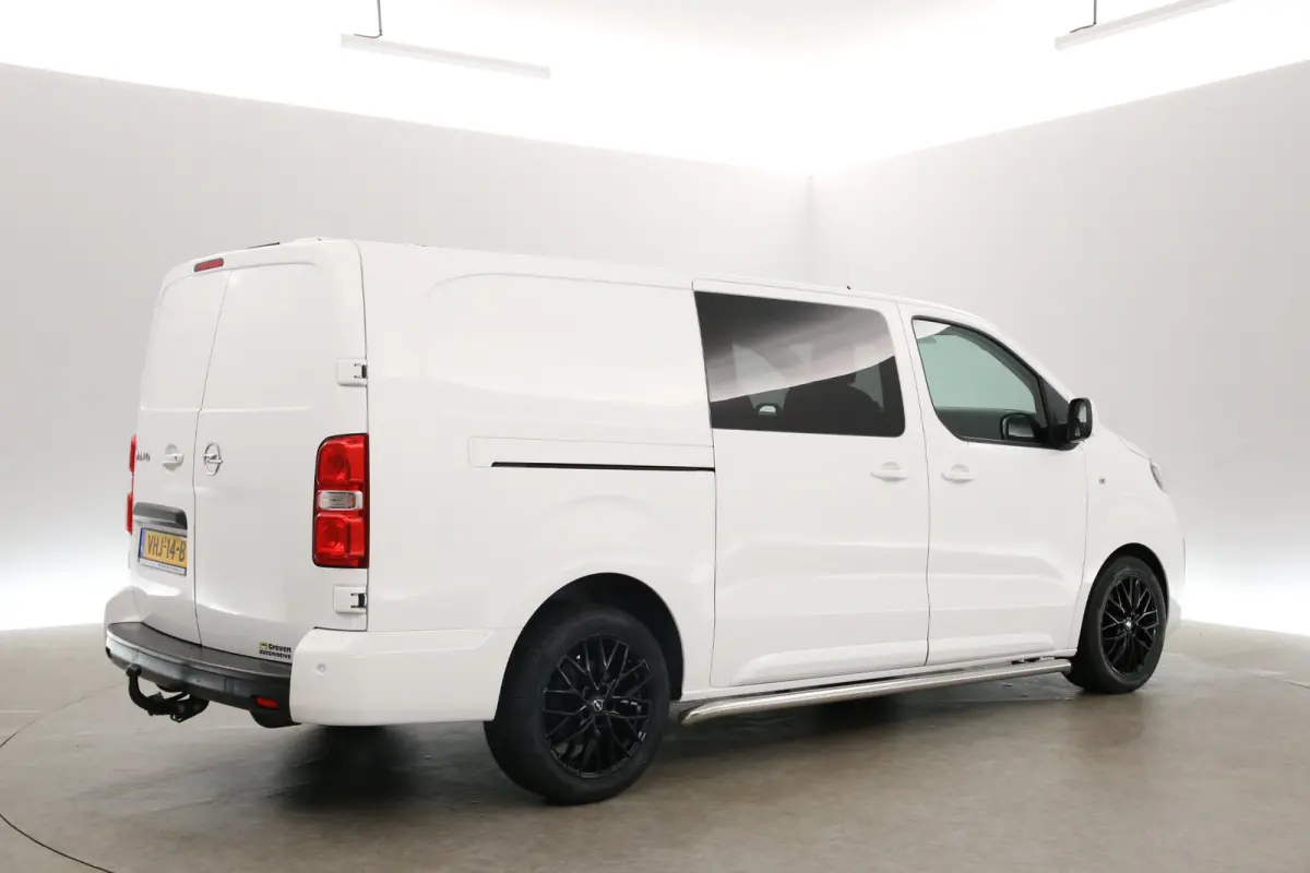 2.0 CDTI L3H1 | Dubbele Cabine | Airco | Cruise | Camera | Trekhaak | Carplay | Parkeersens.