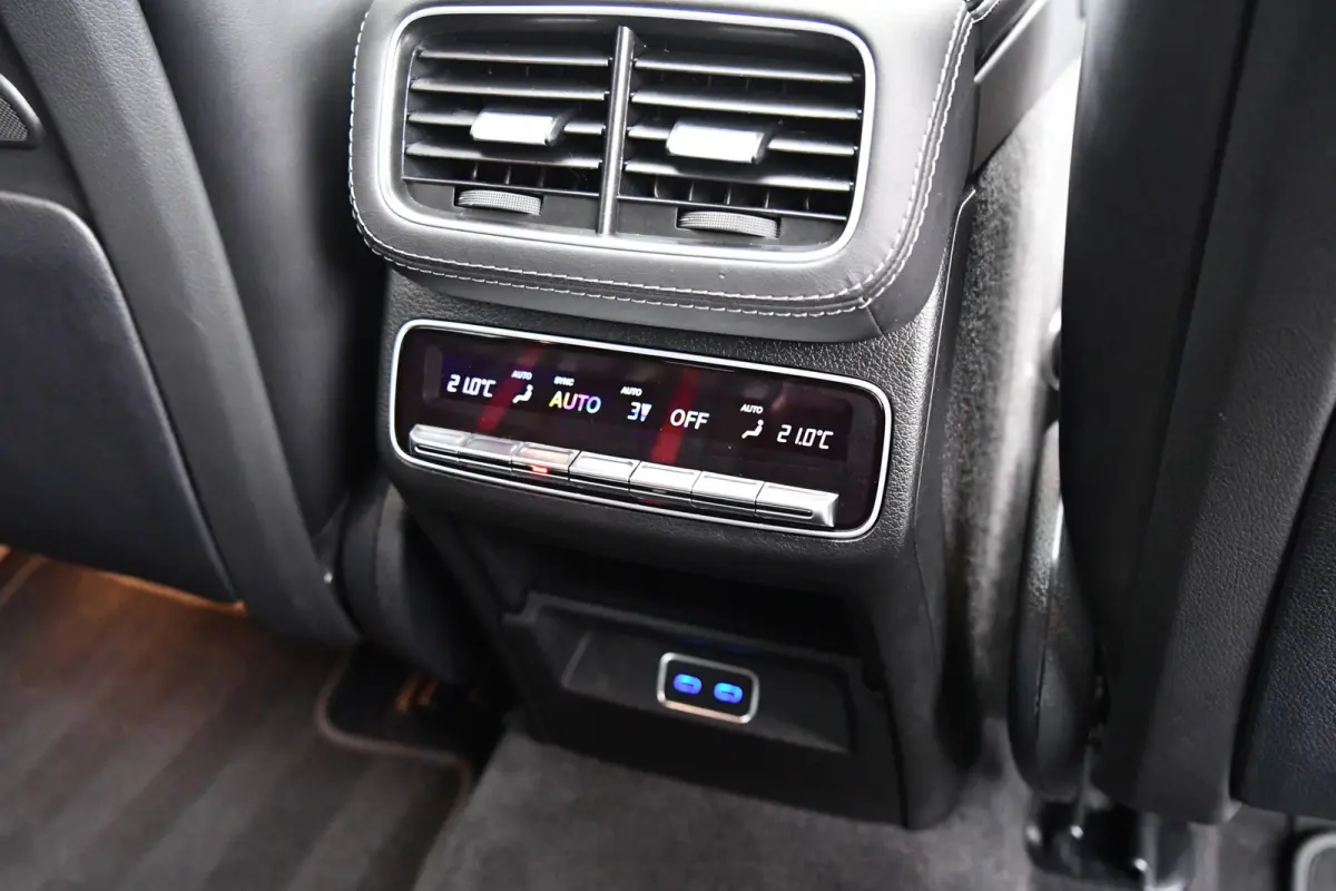 AMG 53 Hybrid 4MATIC+ Premium Plus, Massage, Softclose, Alcant.Hemel, Carbon Pack, Stoelvent!