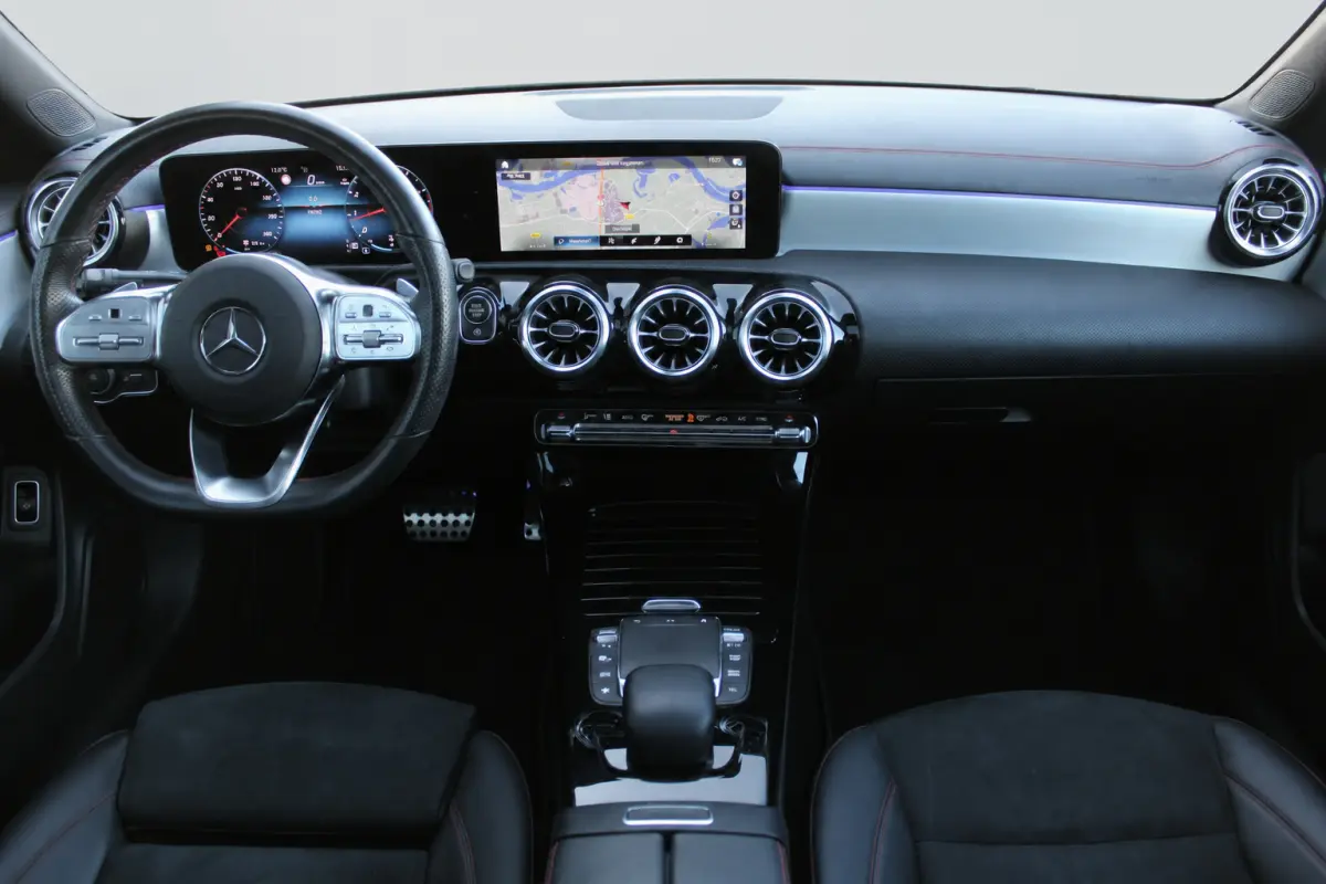 180 AUT7 AMG Line NIGHT PAKKET PANORAMADAK SFEER KEY-LESS GO