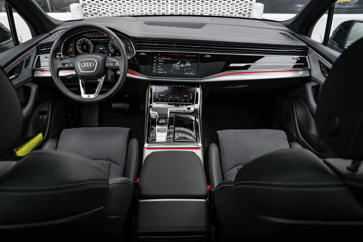 55 TFSI e quattro Pro Line S | Panoramadak | Trekhaak | Bang & Olufsen | Memory | HUD |