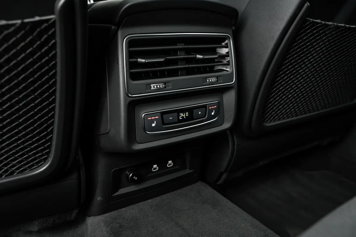 55 TFSI e quattro Pro Line S | Panoramadak | Trekhaak | Bang & Olufsen | Memory | HUD |