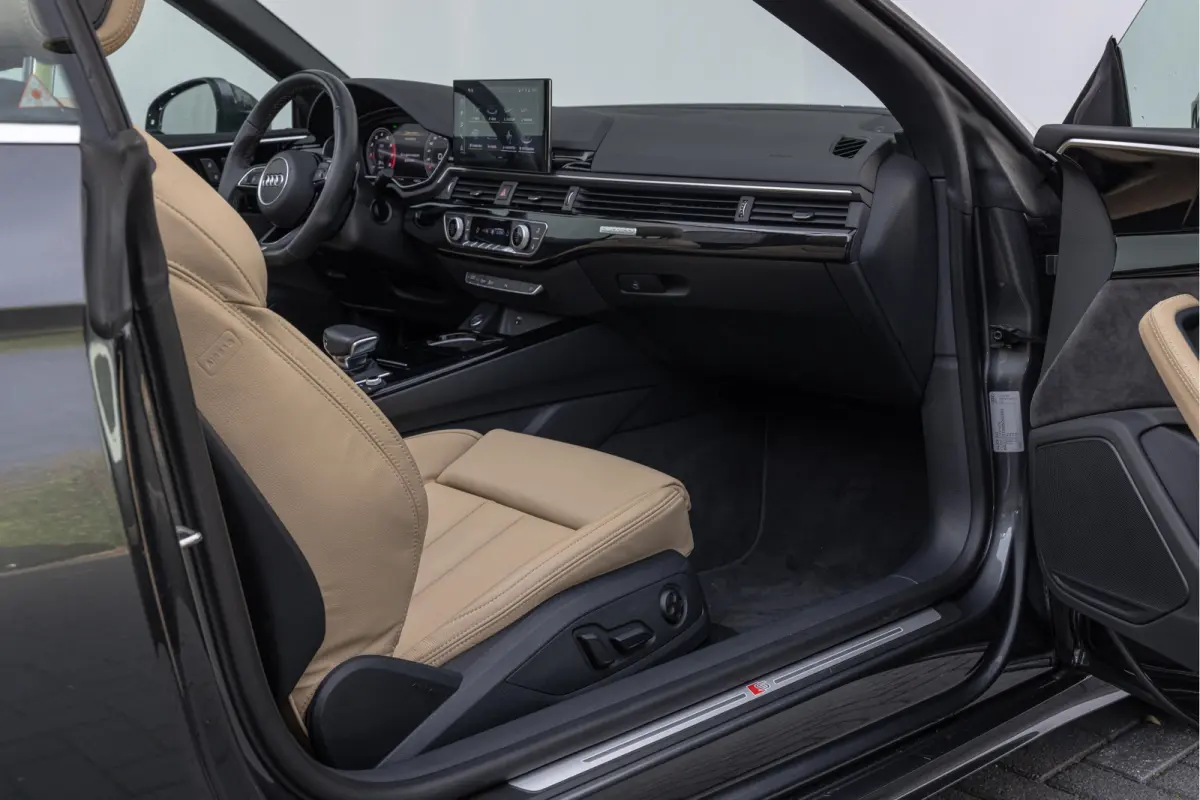 40 TFSI 204pk Quattro S-Line Leder Matrix 19''