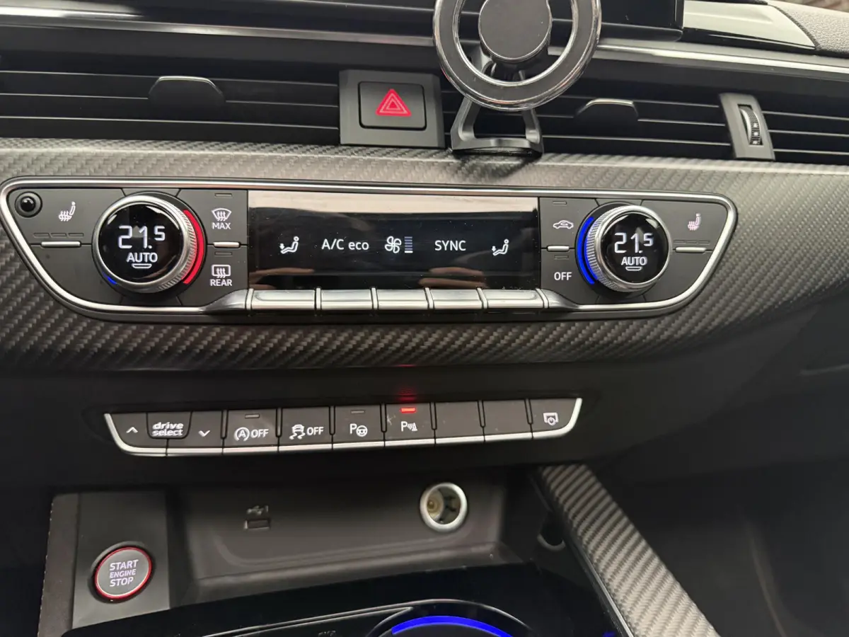 2.9 TFSI RS 4 quattro competition plus Pano| Hud| B&O|