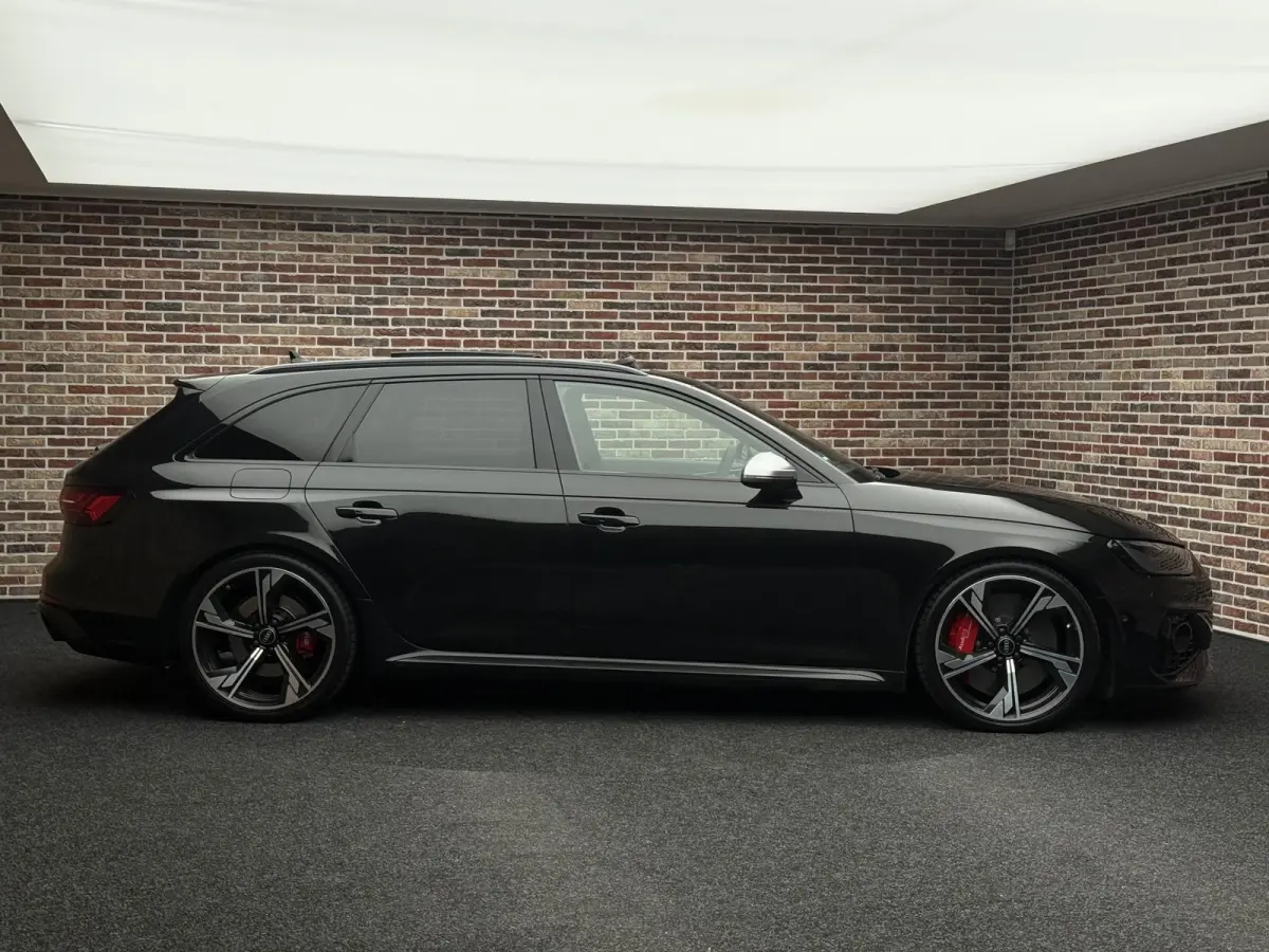 2.9 TFSI RS 4 quattro competition plus Pano| Hud| B&O|