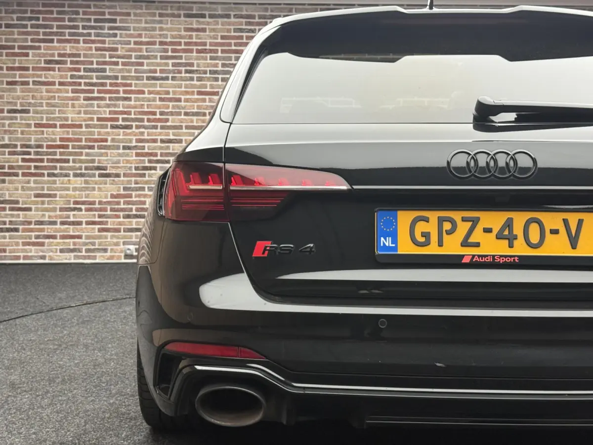 2.9 TFSI RS 4 quattro competition plus Pano| Hud| B&O|