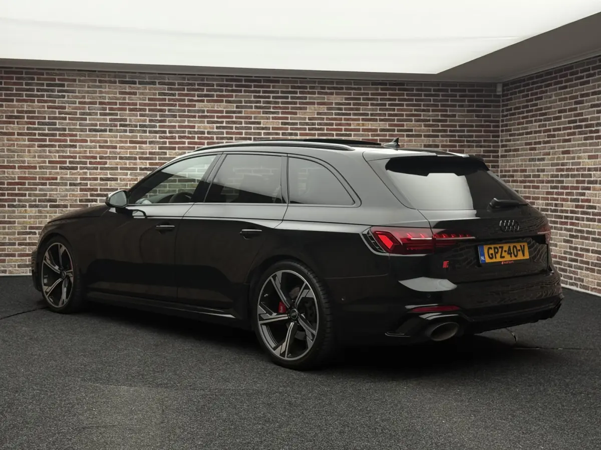 2.9 TFSI RS 4 quattro competition plus Pano| Hud| B&O|