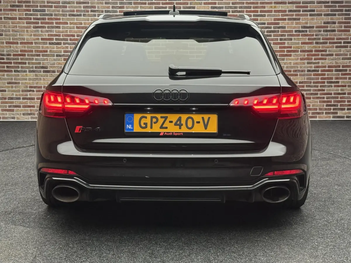 2.9 TFSI RS 4 quattro competition plus Pano| Hud| B&O|