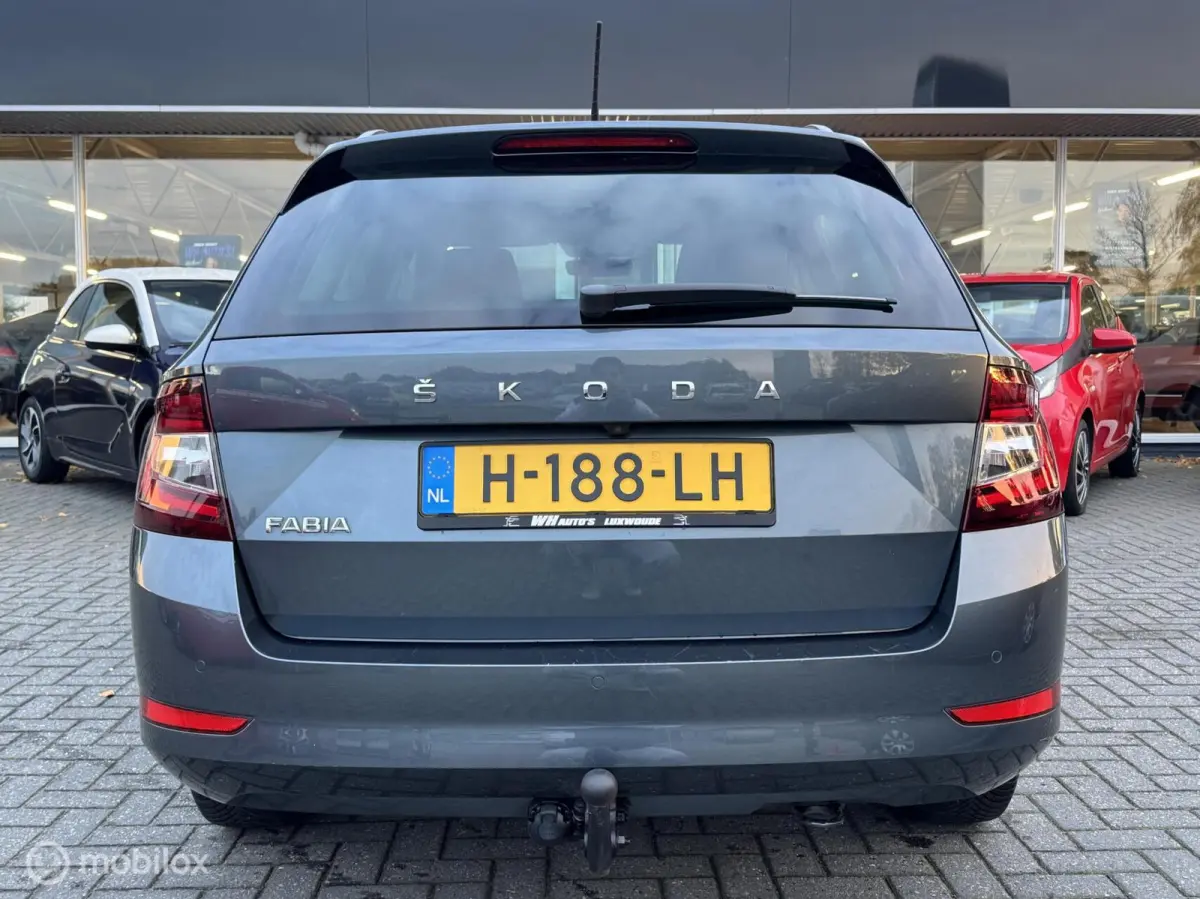 1.0 TSI Style | Trekhaak | Stoelverwarming