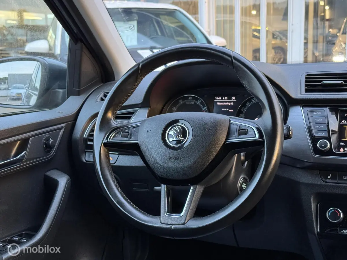 1.0 TSI Style | Trekhaak | Stoelverwarming