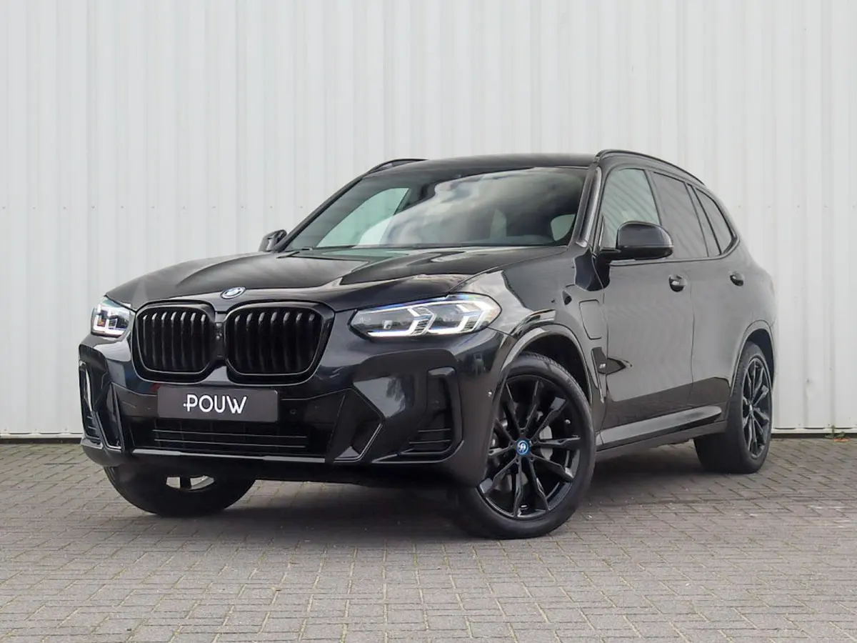xDrive30e 292pk High Executive | M Sport Pakket | Head-up display | SoH 92% | 20" Velgen | Rondomzicht Camera | Laser led light | Lederen bekleding