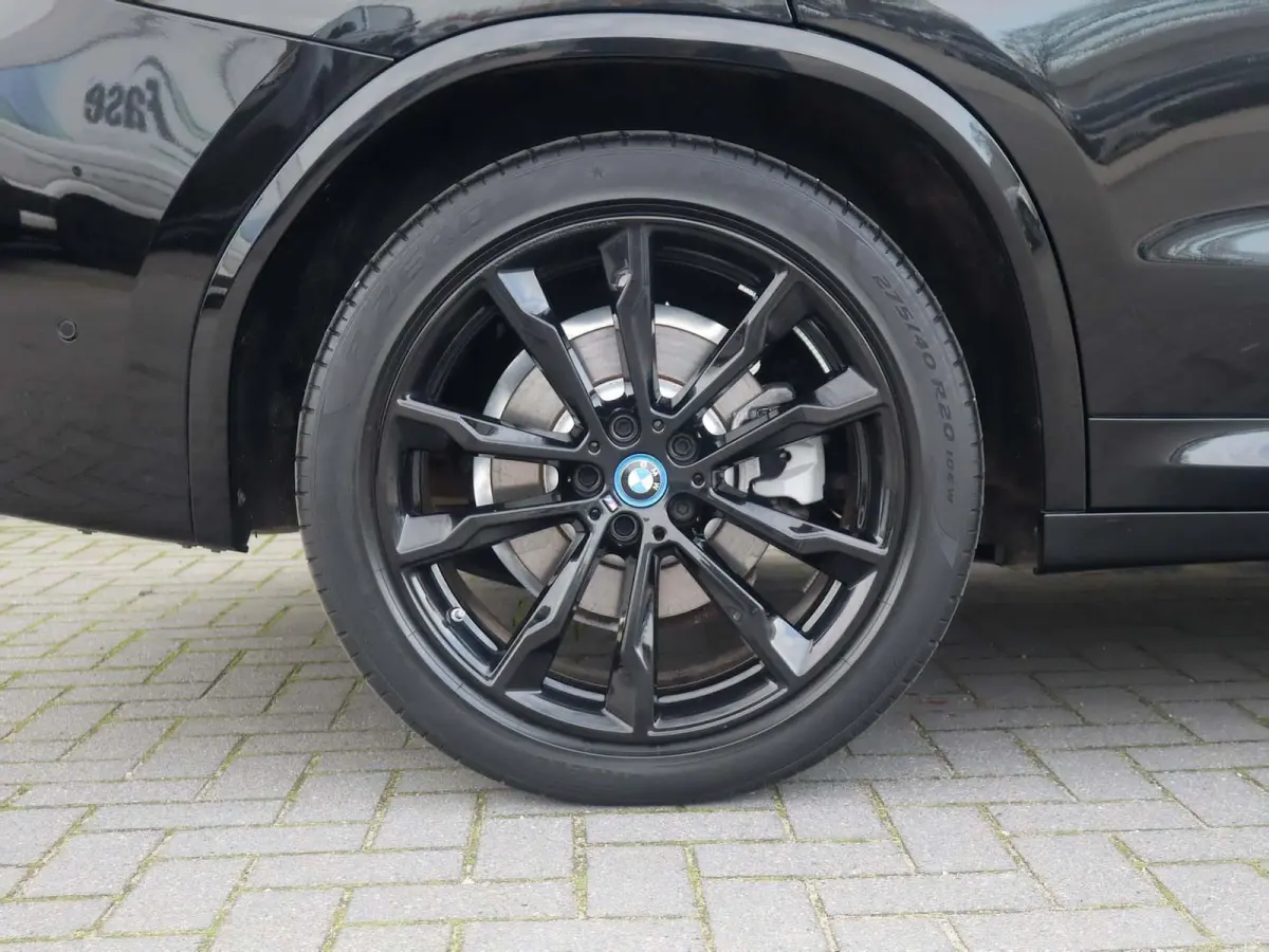 xDrive30e 292pk High Executive | M Sport Pakket | Head-up display | SoH 92% | 20" Velgen | Rondomzicht Camera | Laser led light | Lederen bekleding