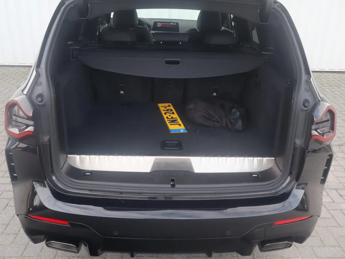 xDrive30e 292pk High Executive | M Sport Pakket | Head-up display | SoH 92% | 20" Velgen | Rondomzicht Camera | Laser led light | Lederen bekleding