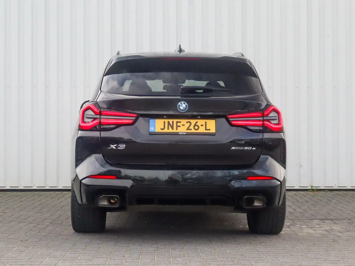 xDrive30e 292pk High Executive | M Sport Pakket | Head-up display | SoH 92% | 20" Velgen | Rondomzicht Camera | Laser led light | Lederen bekleding