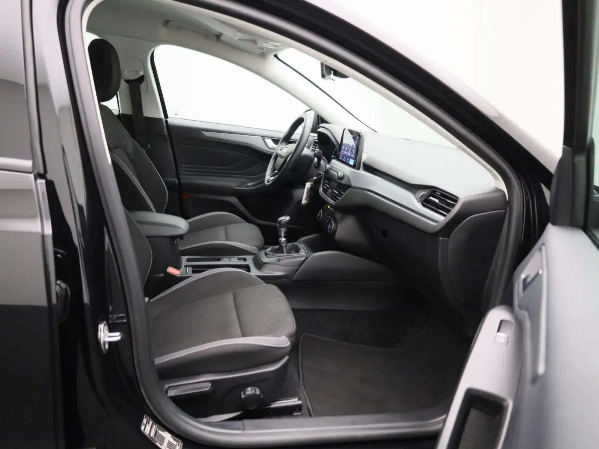 1.0 EcoBoost Connected | WORDT VERWACHT | APPLE CARPLAY - ANDROID AUTO | PARKEERSENSOREN | CRUISE CONTROL | AIRCO | LED VERLICHTING |