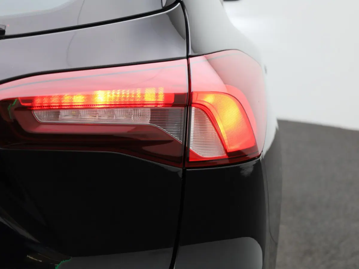 1.0 EcoBoost Connected | WORDT VERWACHT | APPLE CARPLAY - ANDROID AUTO | PARKEERSENSOREN | CRUISE CONTROL | AIRCO | LED VERLICHTING |