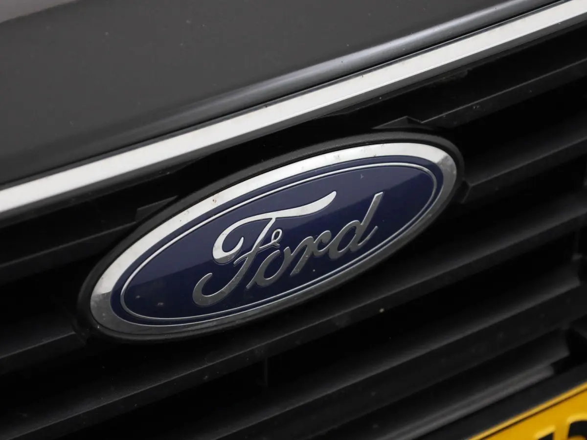 1.0 EcoBoost Connected | WORDT VERWACHT | APPLE CARPLAY - ANDROID AUTO | PARKEERSENSOREN | CRUISE CONTROL | AIRCO | LED VERLICHTING |