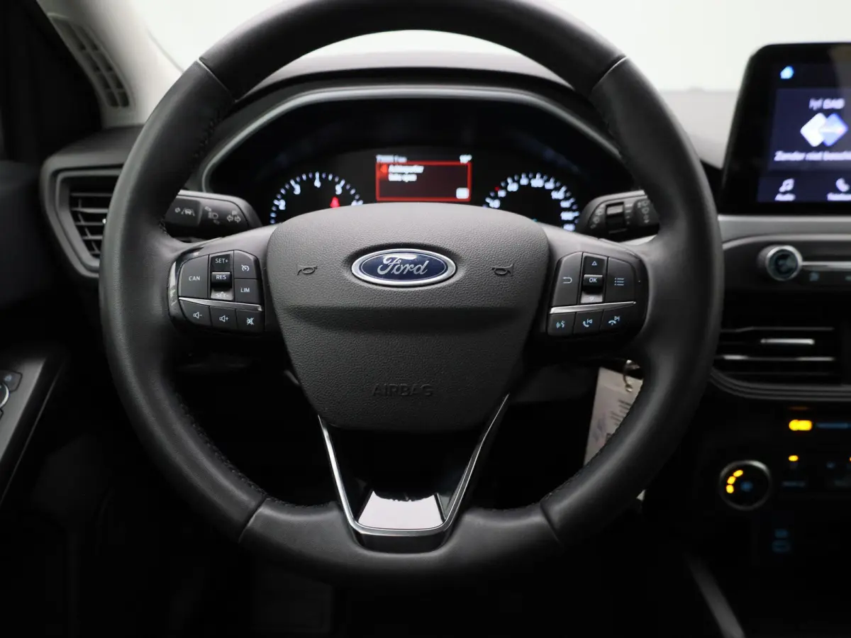 1.0 EcoBoost Connected | WORDT VERWACHT | APPLE CARPLAY - ANDROID AUTO | PARKEERSENSOREN | CRUISE CONTROL | AIRCO | LED VERLICHTING |