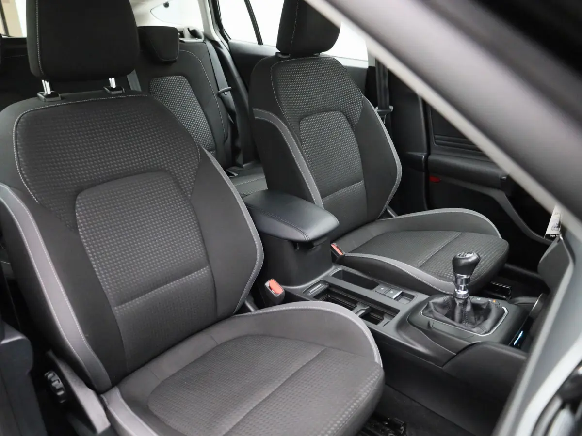 1.0 EcoBoost Connected | WORDT VERWACHT | APPLE CARPLAY - ANDROID AUTO | PARKEERSENSOREN | CRUISE CONTROL | AIRCO | LED VERLICHTING |