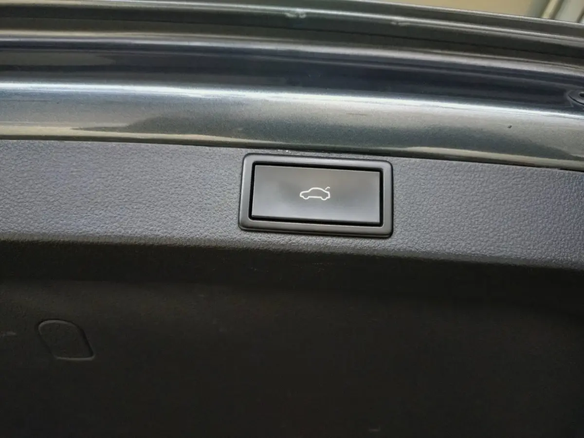 1.0 e-TSI Business Edition