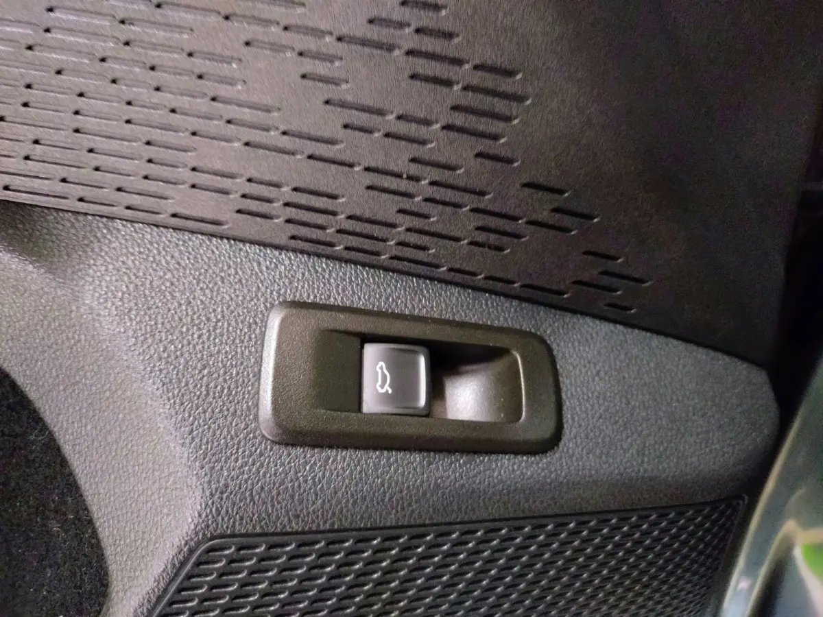 1.0 e-TSI Business Edition