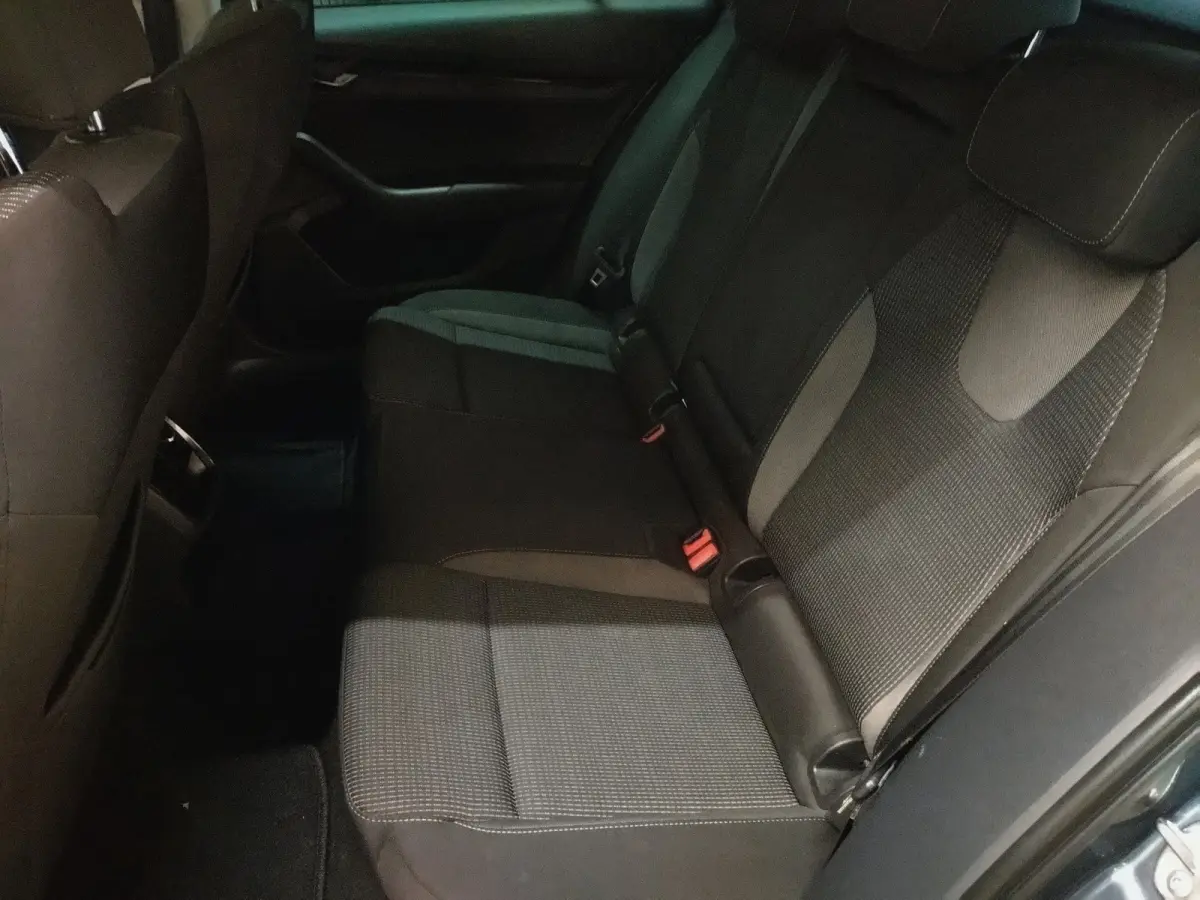 1.0 e-TSI Business Edition