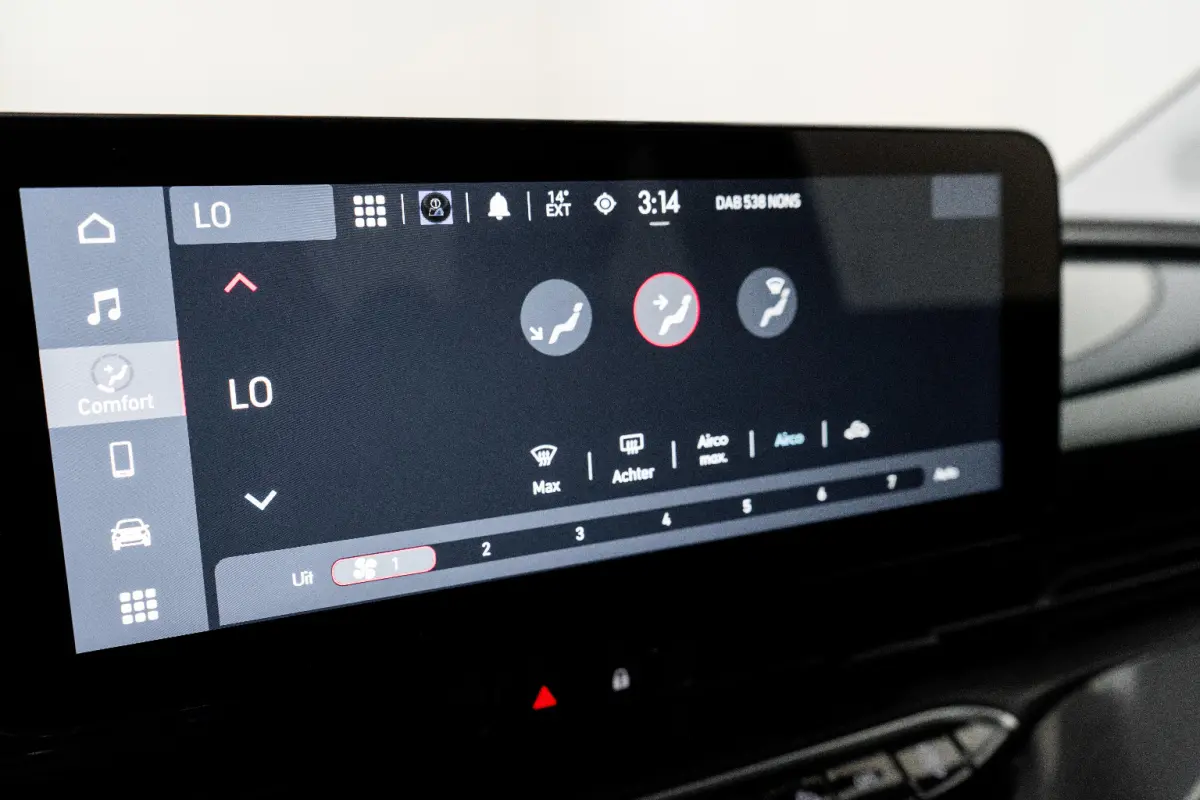 Icon 42 kWh | Draadloos Apple Carplay & Android Auto | Climate Control | Cruise Control | !!