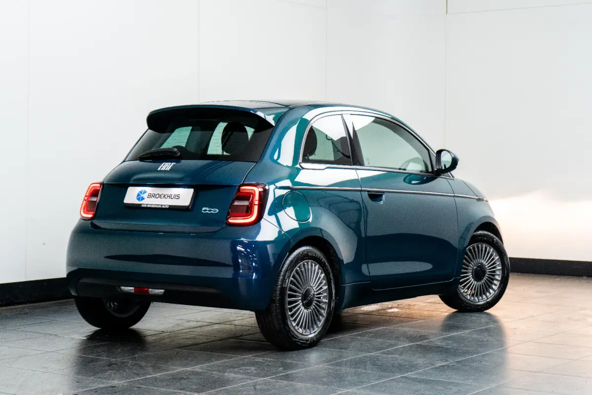 Icon 42 kWh | Draadloos Apple Carplay & Android Auto | Climate Control | Cruise Control | !!