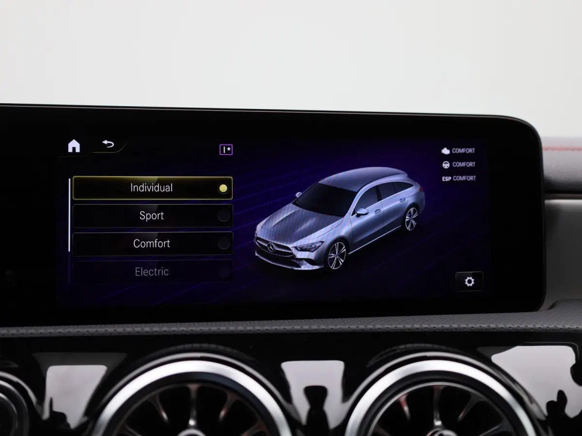 CLA 250 e AMG Line | WORDT VERWACHT | ACHTERUITRIJCAMERA | STOELVERWARMING | NAVIGATIE | WIDE SCREEN | CLIMATE CONTROL | CRUISE CONTROL |