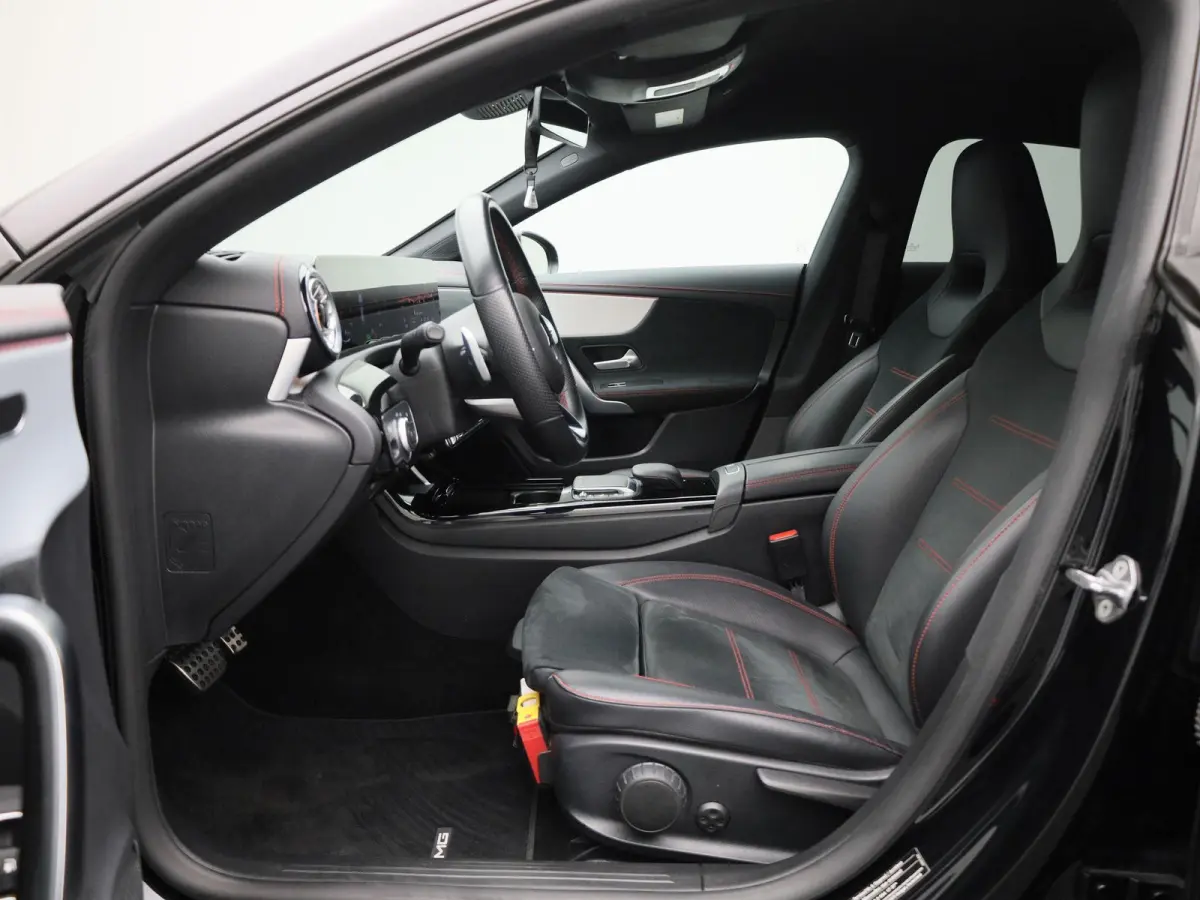 CLA 250 e AMG Line | WORDT VERWACHT | ACHTERUITRIJCAMERA | STOELVERWARMING | NAVIGATIE | WIDE SCREEN | CLIMATE CONTROL | CRUISE CONTROL |