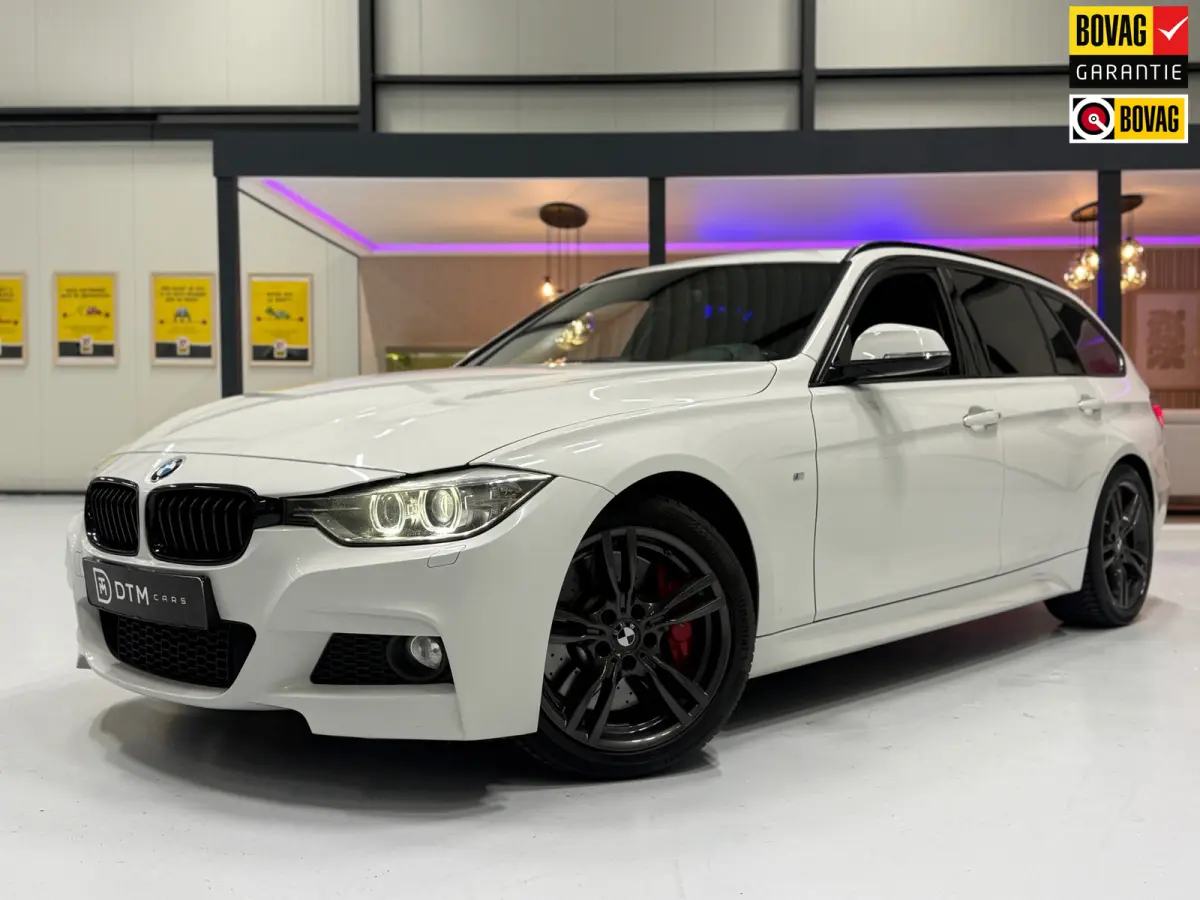 316i M Pakket High Executive | Trekhaak | NAP | Navi | Cruise | Xenon | Keyless | Big Brake Upgrade| Alcantara