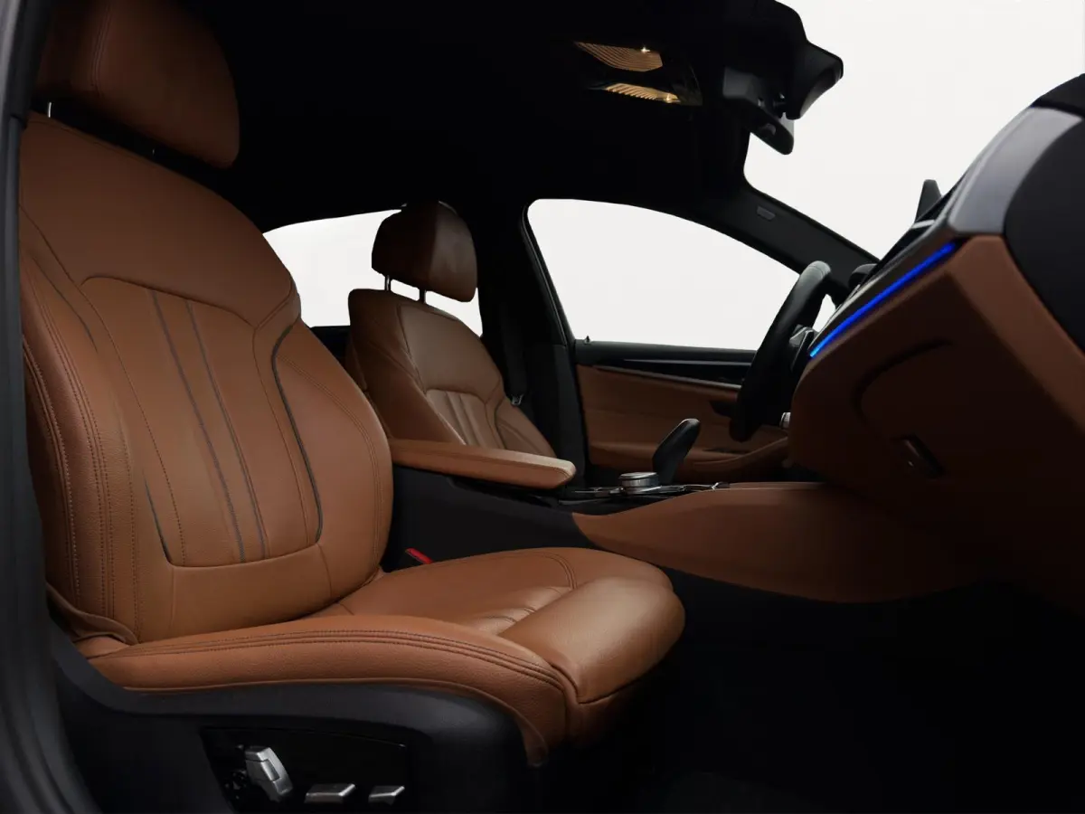 530i 252PK M-Sport Shadow Harman-Kardon 360 Camera Laser