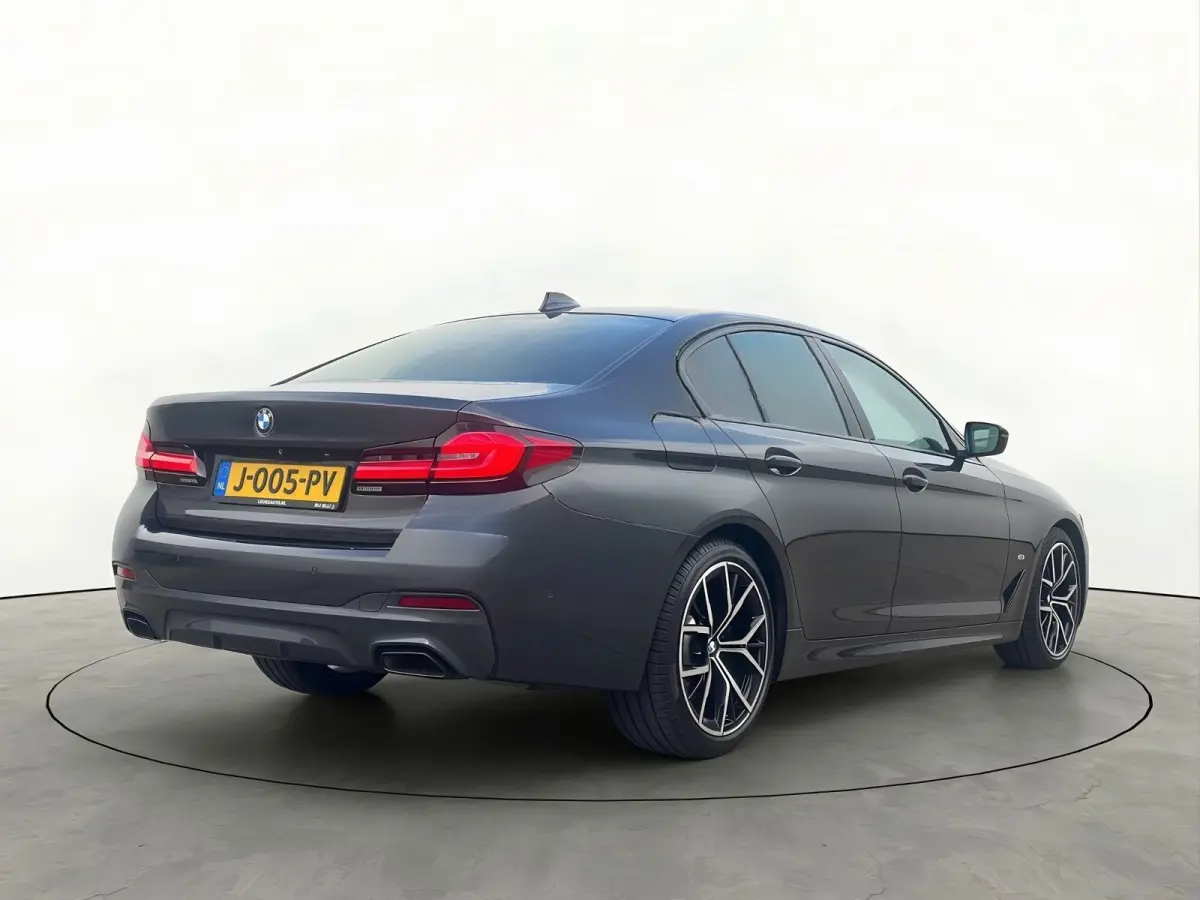 530i 252PK M-Sport Shadow Harman-Kardon 360 Camera Laser