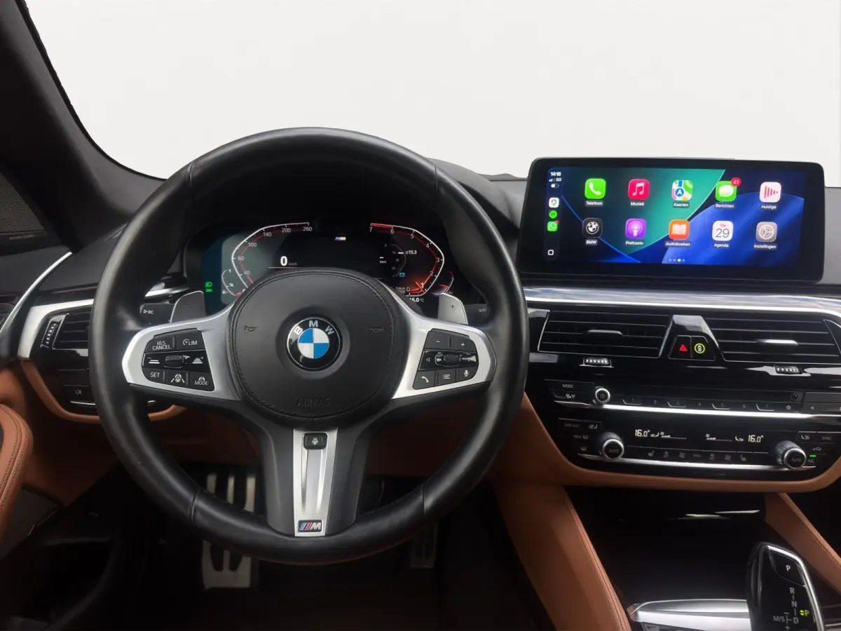 530i 252PK M-Sport Shadow Harman-Kardon 360 Camera Laser