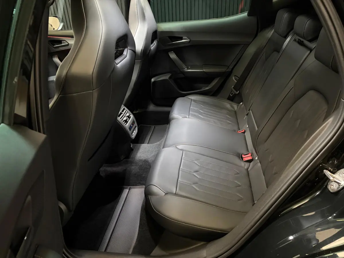 1.4 e-Hybrid VZ Copper Edition 245pk Pano Keyless Bomvol