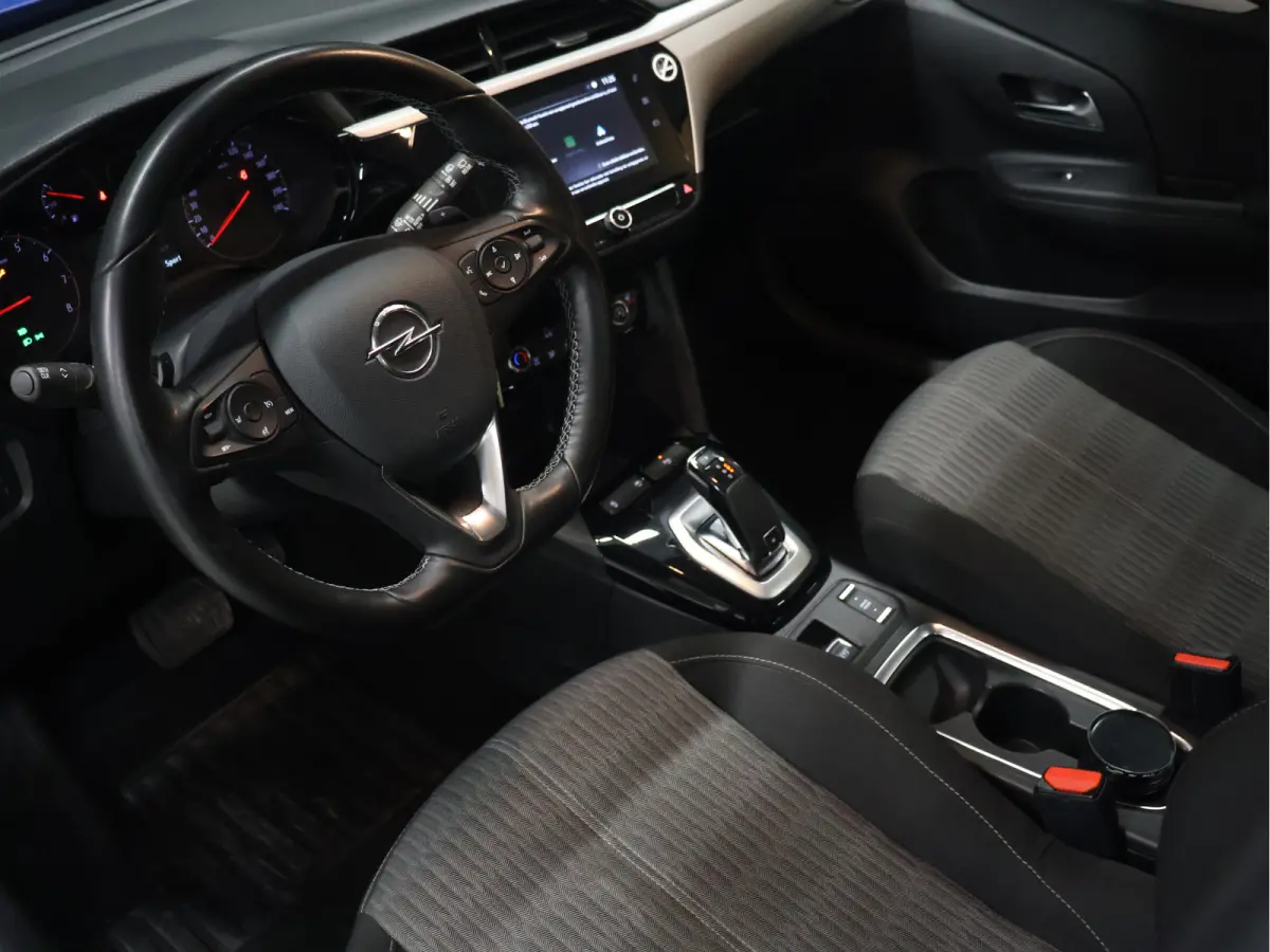 1.2 Edition [APPLE CARPLAY, CRUISE CONTROL, ANDROID, STOELVERWARMING, STUURLEDER, CLIMATE CONTROL, NAVIGATIE, BLUETOOTH, RADIO, NIEUWSTAAT]