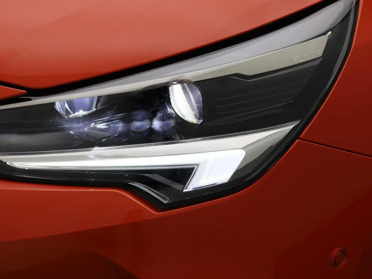 Corsa-e Auto Elegance | Apple carplay / Android | Parkeer camera | Navigatie