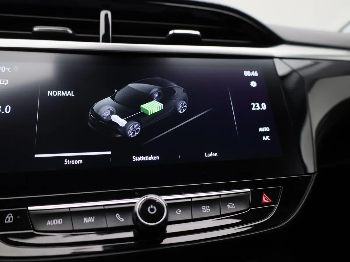 Corsa-e Auto Elegance | Apple carplay / Android | Parkeer camera | Navigatie