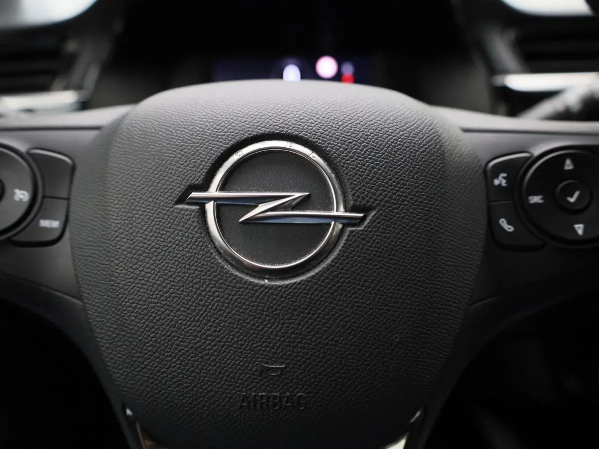 Corsa-e Auto Elegance | Apple carplay / Android | Parkeer camera | Navigatie