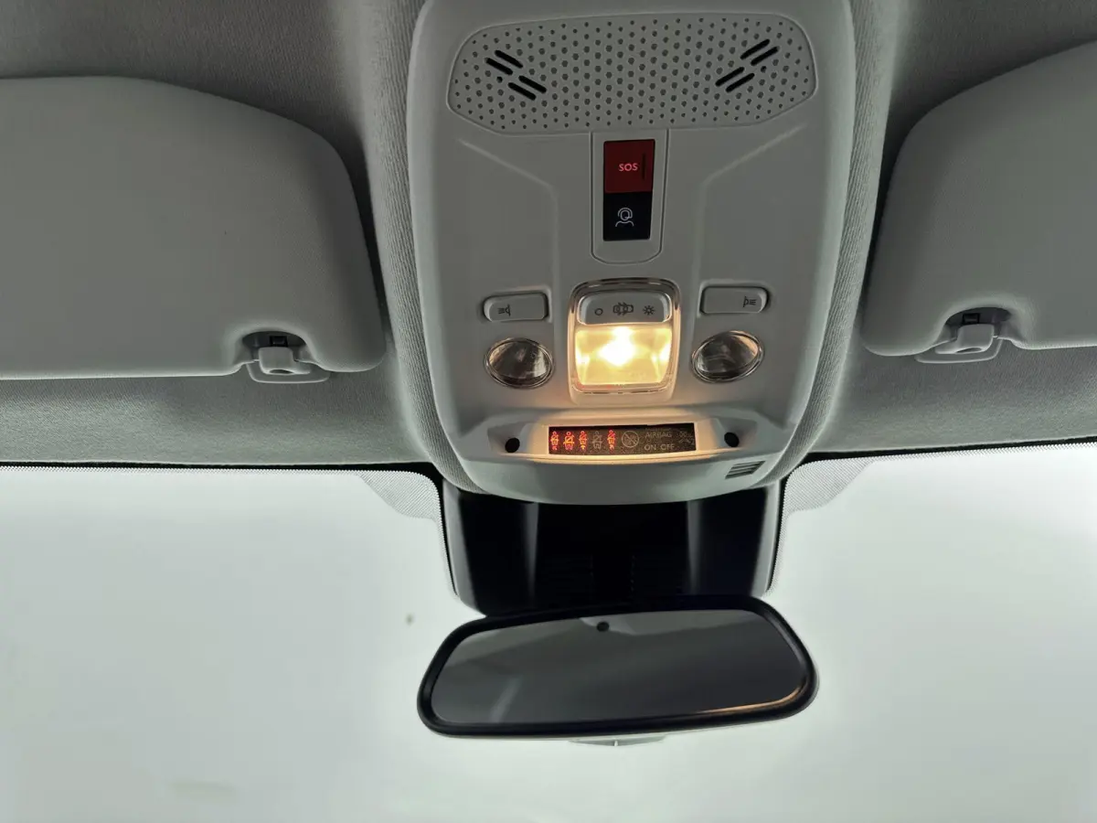 Hybrid 110 pk Automaat Allure | Adaptieve Cruise Control | Navigatie | Camera | CarPlay | Dodehoekbewaking