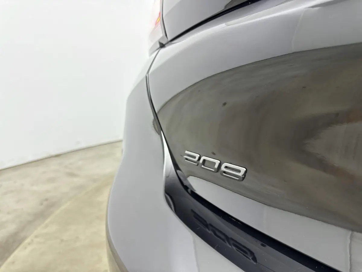 Hybrid 110 pk Automaat Allure | Adaptieve Cruise Control | Navigatie | Camera | CarPlay | Dodehoekbewaking
