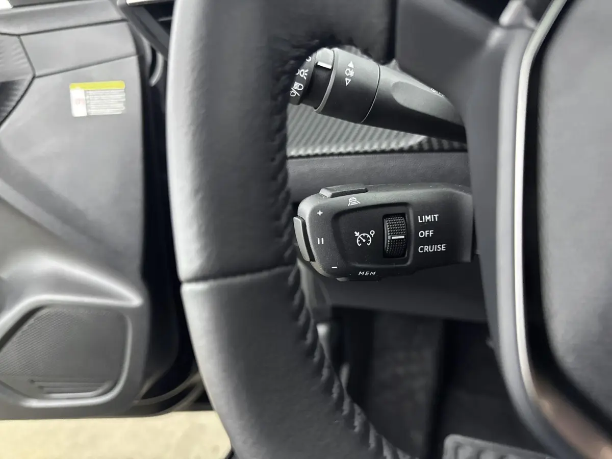 Hybrid 110 pk Automaat Allure | Adaptieve Cruise Control | Navigatie | Camera | CarPlay | Dodehoekbewaking