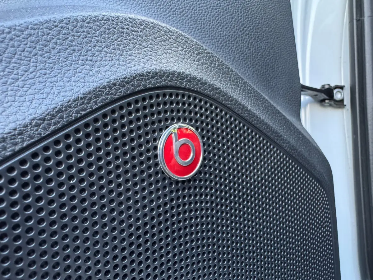 1.4 EcoTSI FR Business Intense / TREKHAAK / 360-CAMERA / ALCANTARA / BEATS / CARPLAY / KEYLESS / VIRTUAL / SFEER !