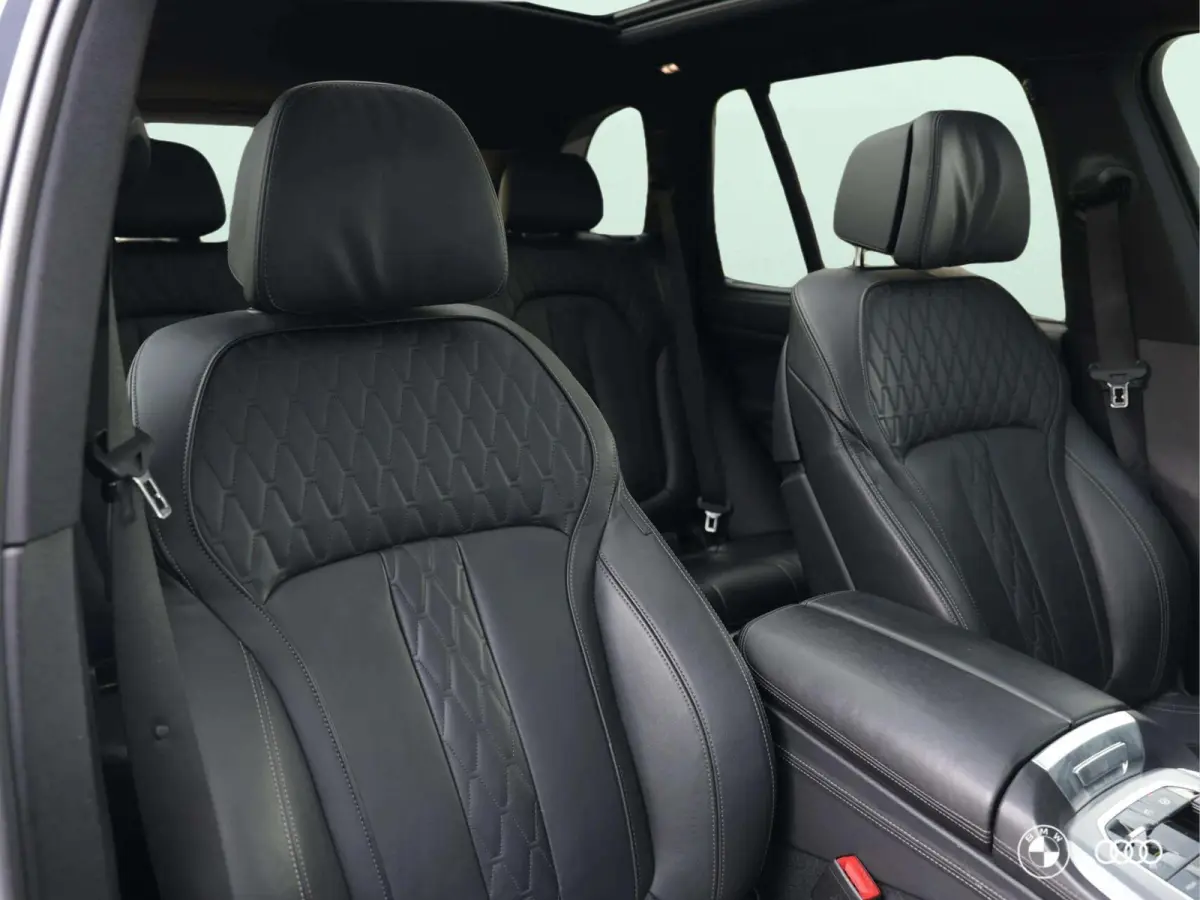 xDr45e M SPORT / PANODAK / ACC / COMFORT STOELEN / HARMANKARDON / VERW STOELEN-STUUR-ARMSTEUNEN / LASER LED /22"