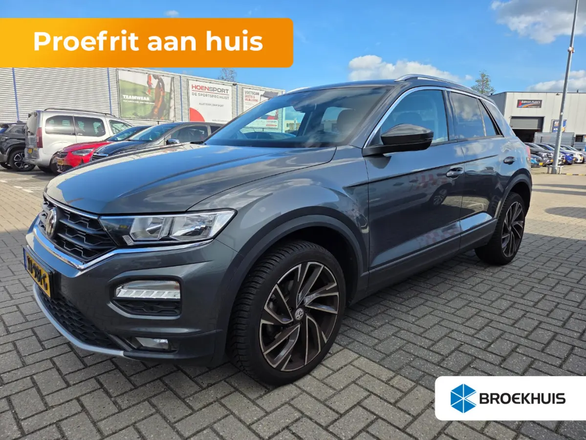 1.5 TSI Style Adaptieve Cruise | Trekhaak | 18" Lichtmetaal | Parkeersensoren Rondom | Airco | Navigatie | Airco (handmatig) | Comfortstoel(en) | Cruise control adaptief