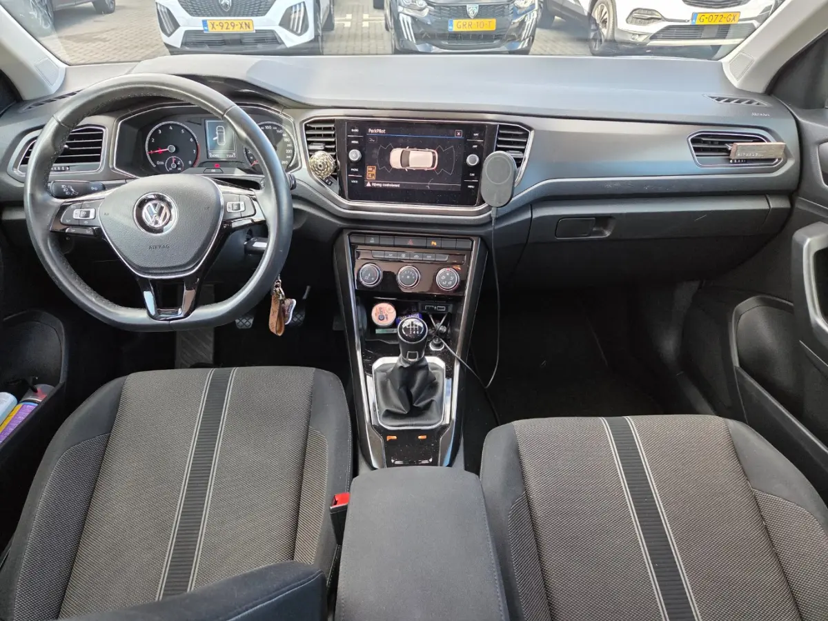 1.5 TSI Style Adaptieve Cruise | Trekhaak | 18" Lichtmetaal | Parkeersensoren Rondom | Airco | Navigatie | Airco (handmatig) | Comfortstoel(en) | Cruise control adaptief