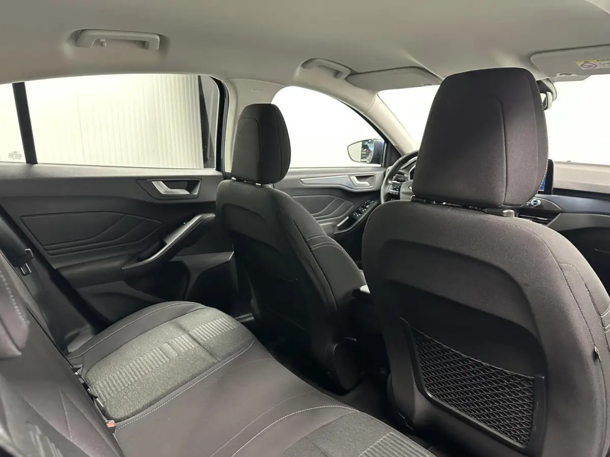 1.0 EcoBoost Active Business CAMERA TREKHAAK CRUISE