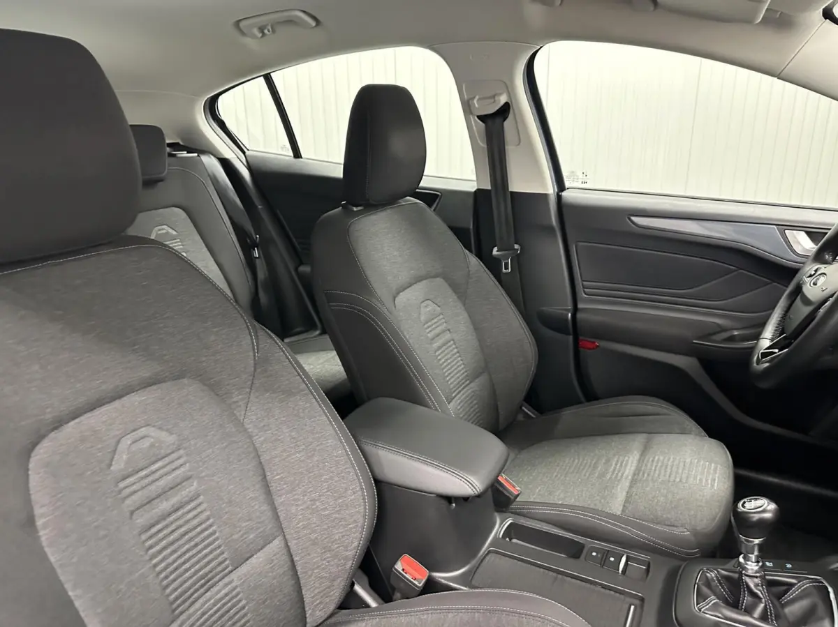 1.0 EcoBoost Active Business CAMERA TREKHAAK CRUISE
