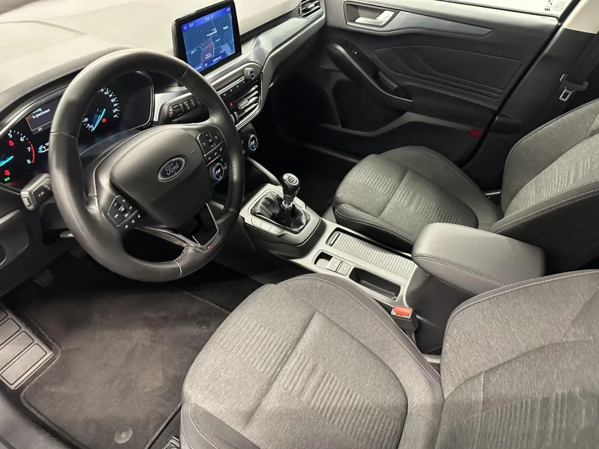 1.0 EcoBoost Active Business CAMERA TREKHAAK CRUISE