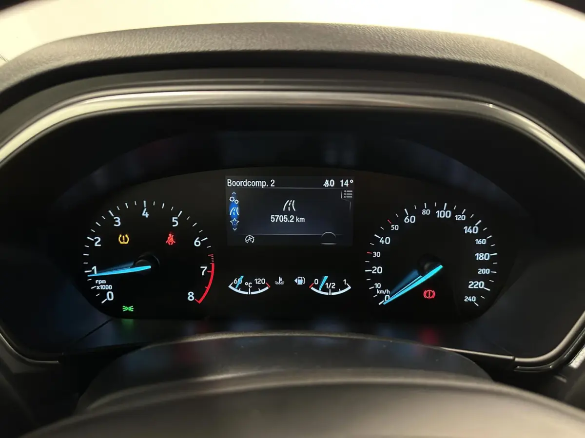 1.0 EcoBoost Active Business CAMERA TREKHAAK CRUISE